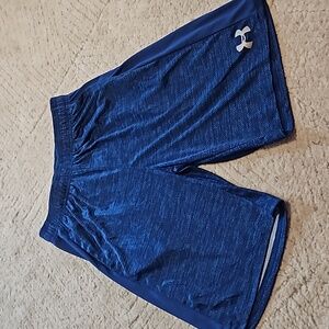 Boys UA shorts